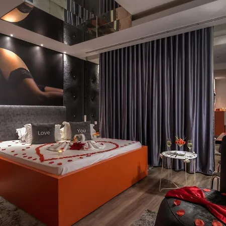 Emocoes Hotel