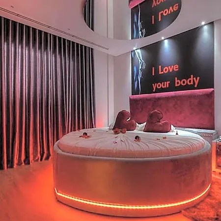 Emocoes Hotel