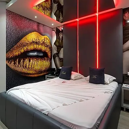 Emocoes Hotel
