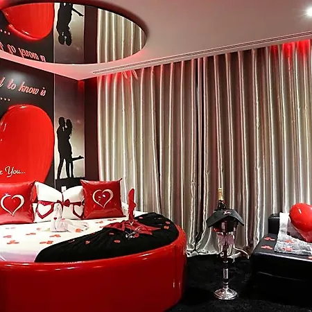 Emocoes Hotel