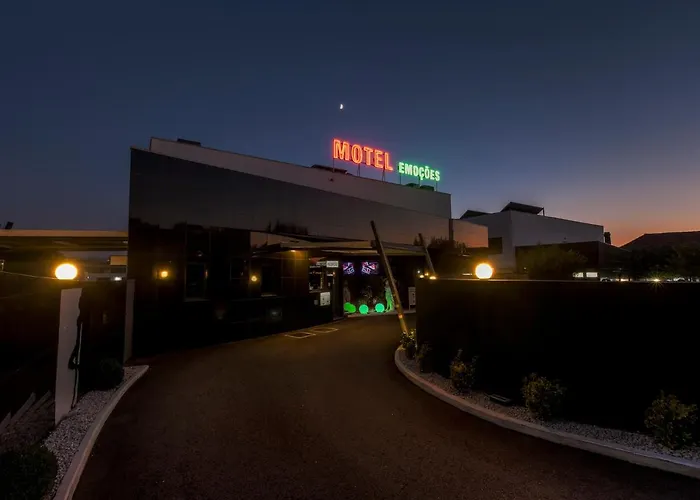 Otel Emocoes Nogueira da Regedoura